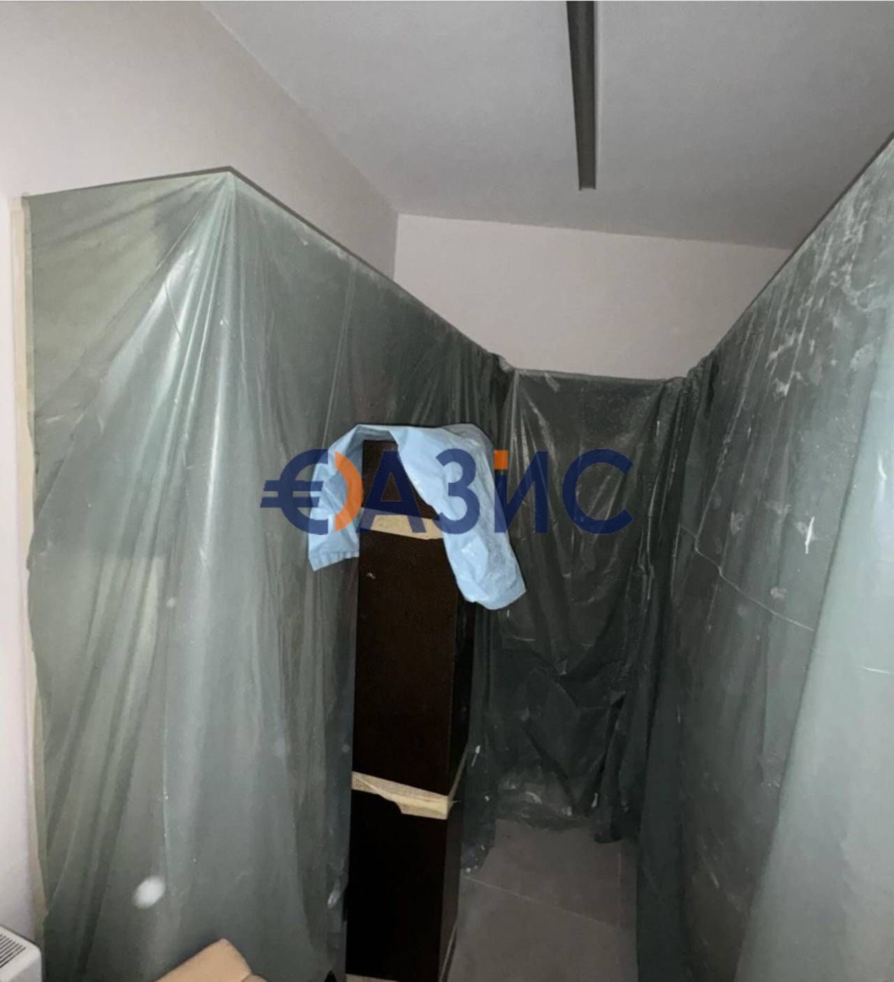 # 33406328 Четиристаен апартамент във Вила Калабрия, Свети Влас. общо: