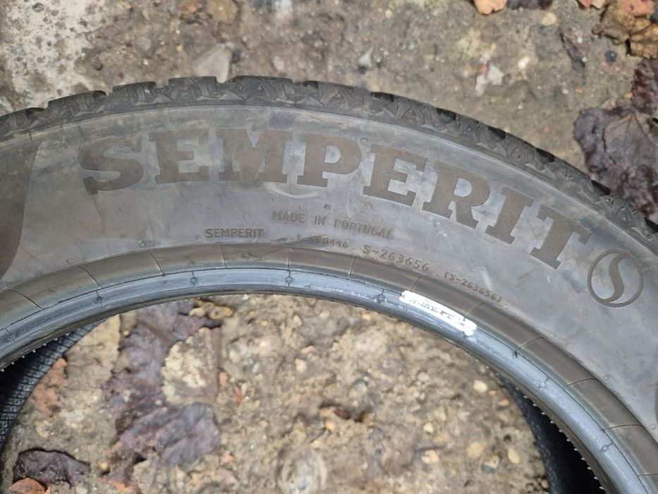195 60 18 Anvelope de iarna Semperit Dot 30.23