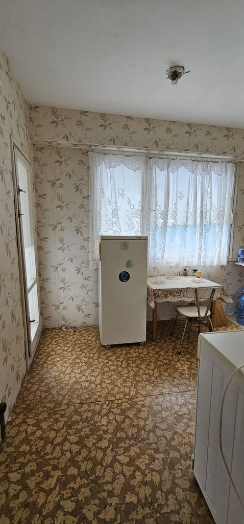 Продава се Двустаен апартамент в Бобов дол - 68 кв.м за 113 €/кв.м - Снимка #18