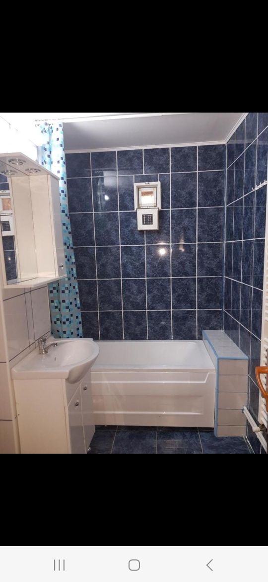 Apartament 3 camere decomandat la parter  Navodari