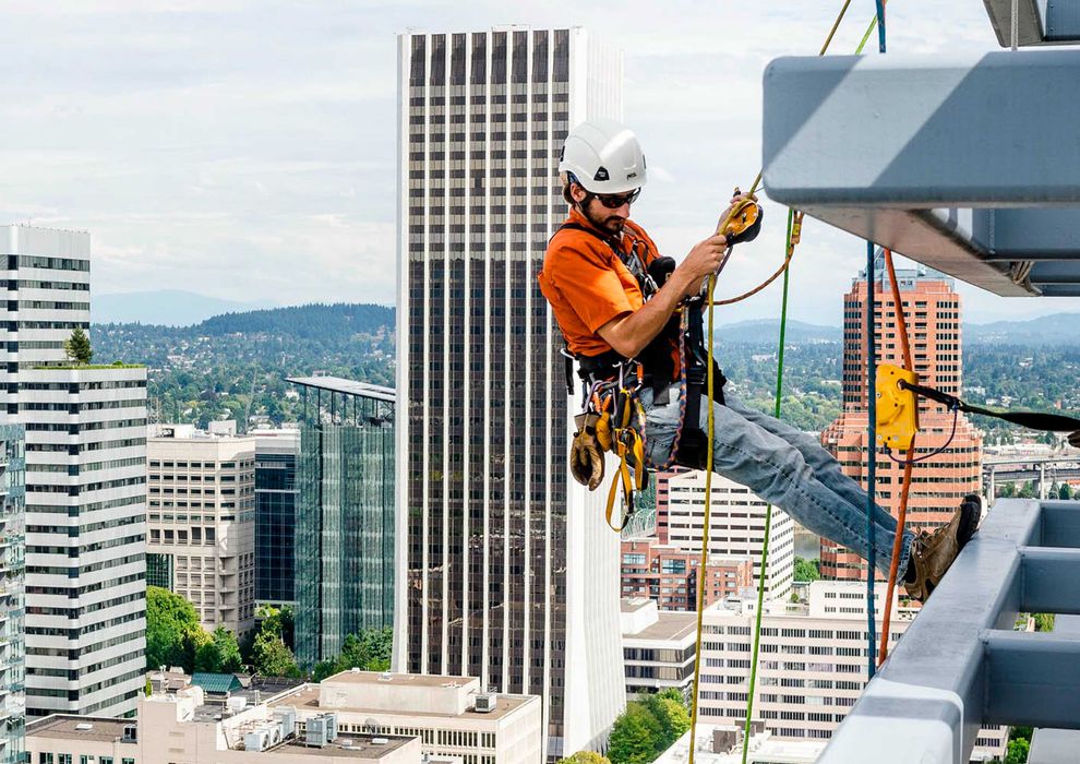 Alpinist xizmati.Альпинисты.Высотники.Утепление фасада.Швы.Козырьки.