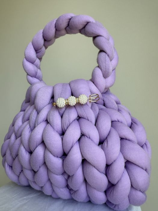 Ръчно плетени чанти от мек плюш