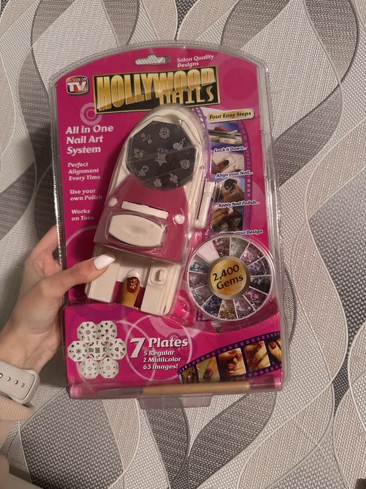 Продам набор для ногтей