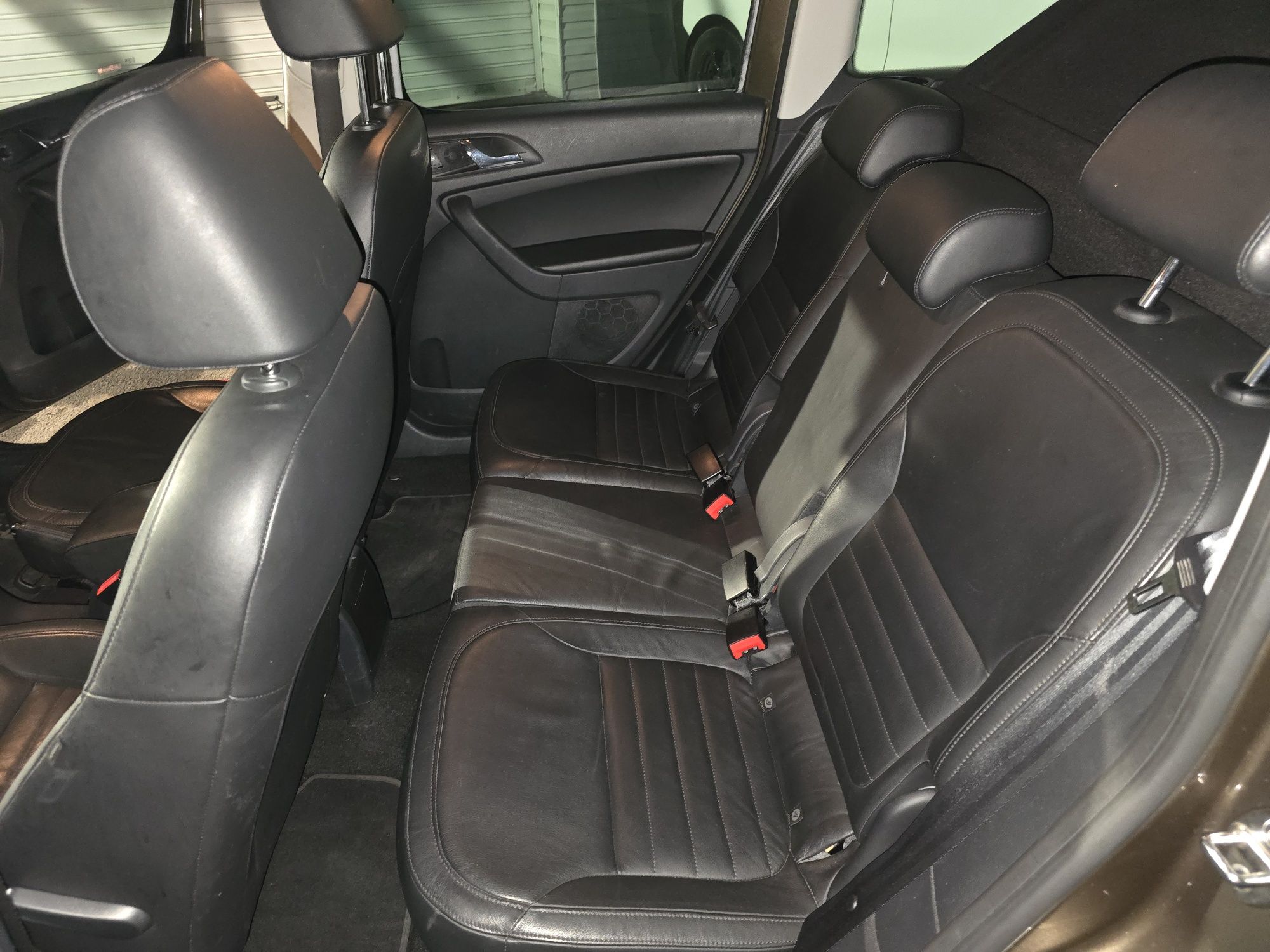 Skoda Yeti 2.0Tdi 140кс CFH 4x4 Ксенон/Подргрев на части