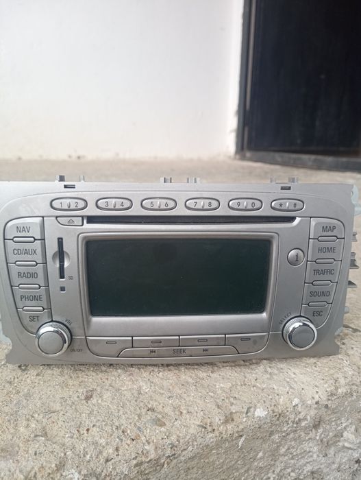 Мултимедия за Форд.