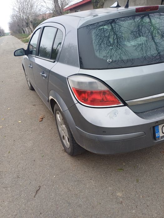 Se vinde opel astra h