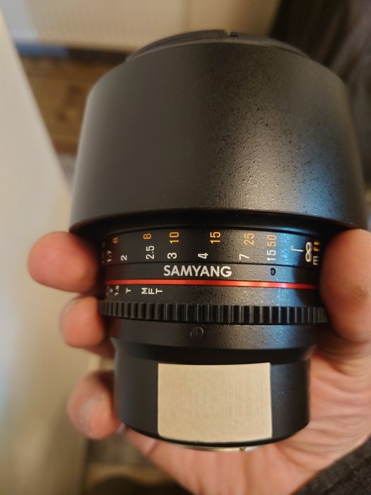 Obiectiv mft samyang 85mm f1,5