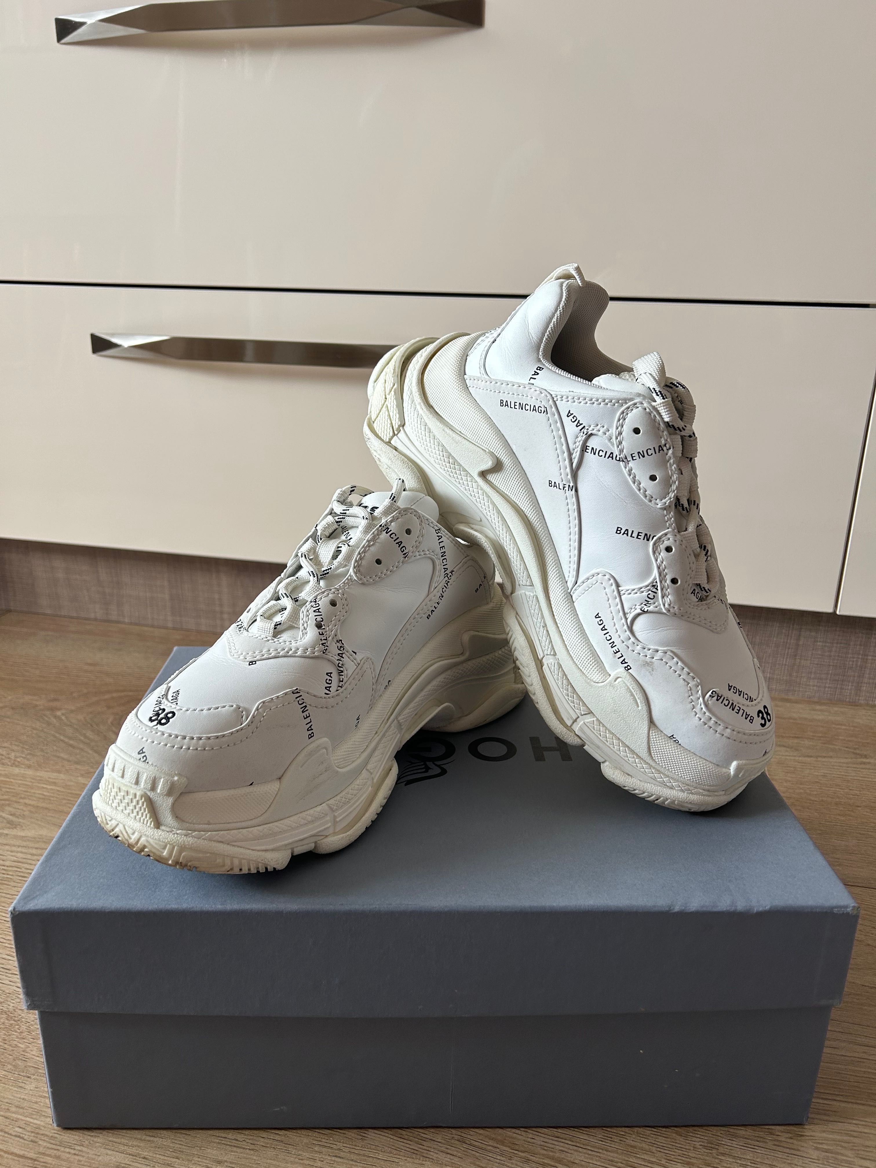 Дамски обувки Balenciaga TRIPLE S