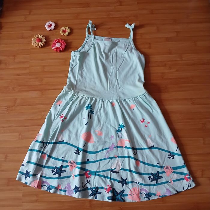 Rochiță pentru fetițe