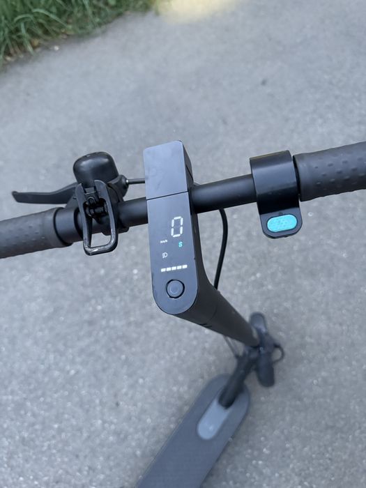 Trotineta Xiaomi AMG edition