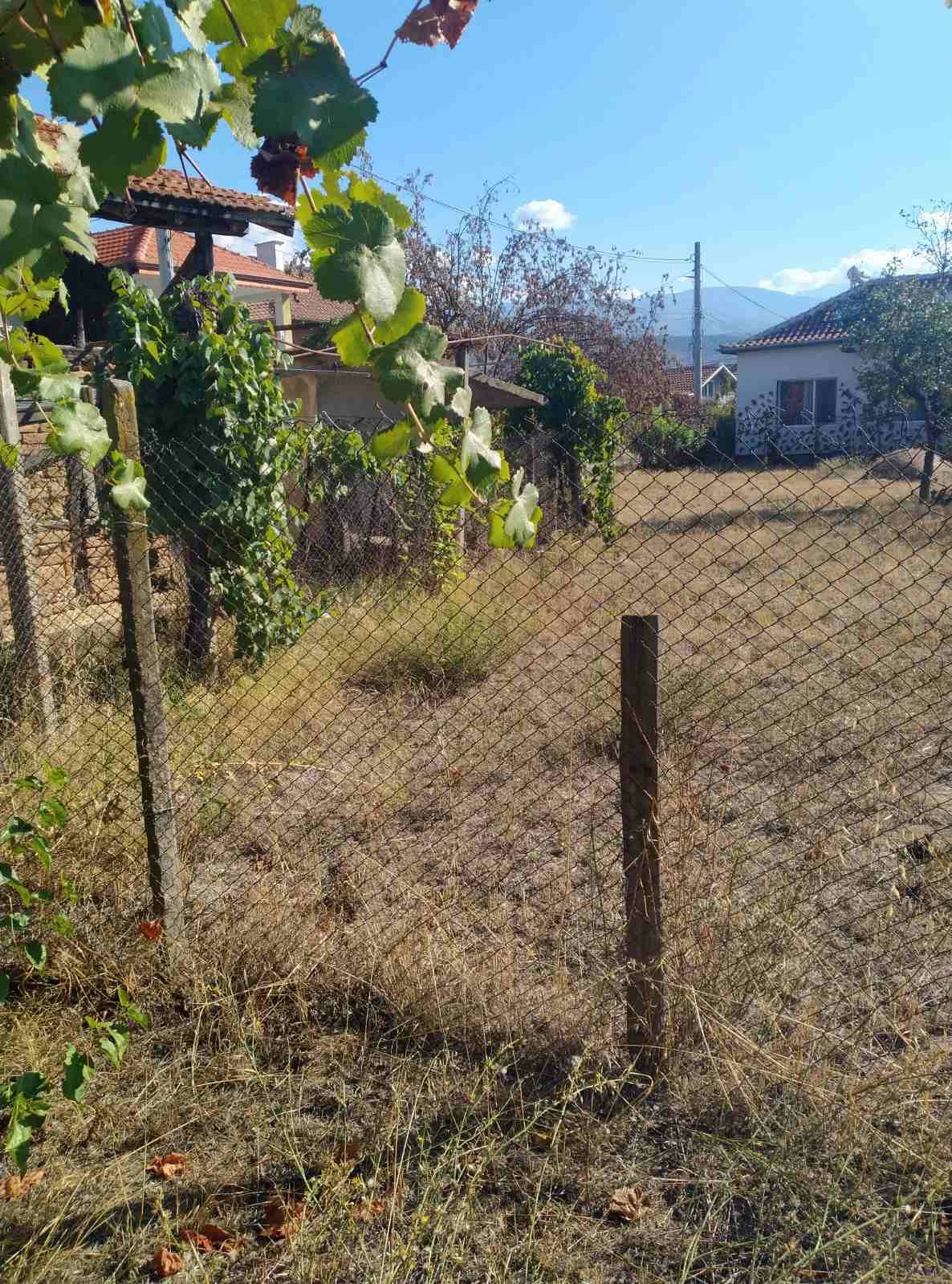 Продавам къща в с.Микрево
