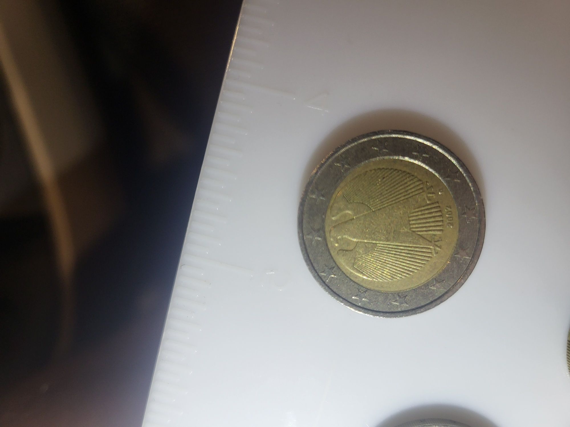 Vand monede de ,1 euro si 2  euro rare in stare buna