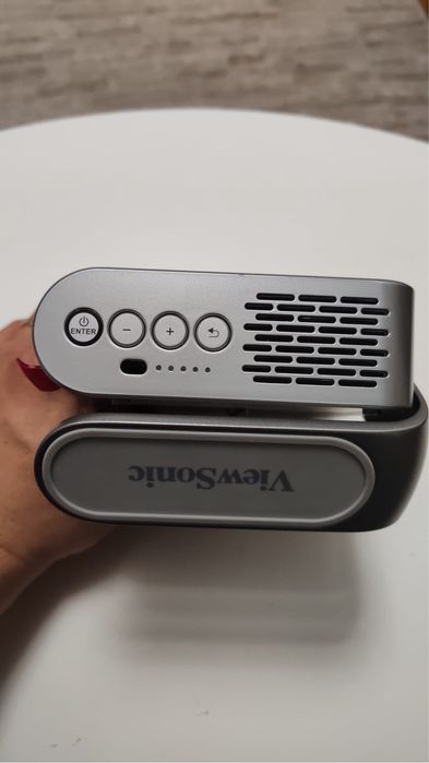 Videoproiector smart harman/kardon m1+