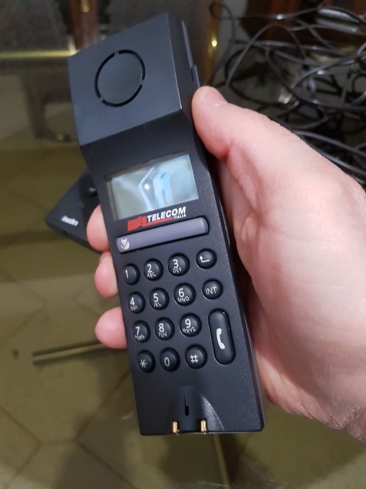 Безжичен домашен телефон - Telecom ISDN Living