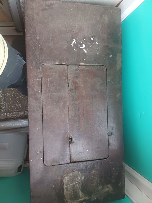 Masina de cusut SINGER