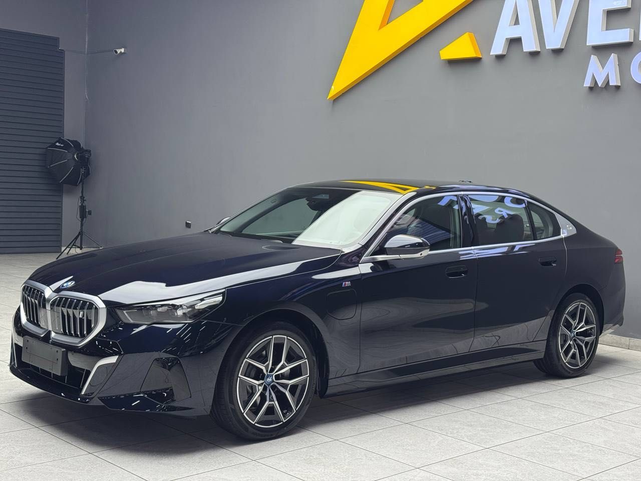 Продается BMW edrive 40 L