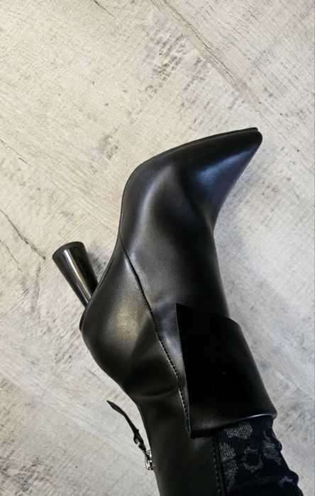 Дамски боти guess zara bershka