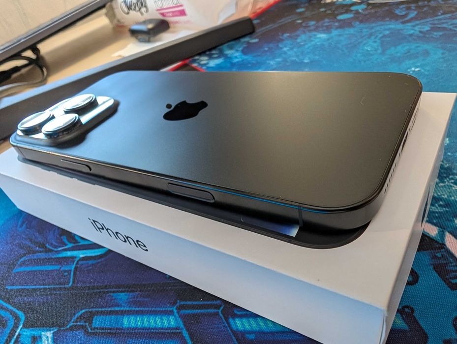 iPhone 16 Pro Max 512 GB, Черен, Без следи като нов