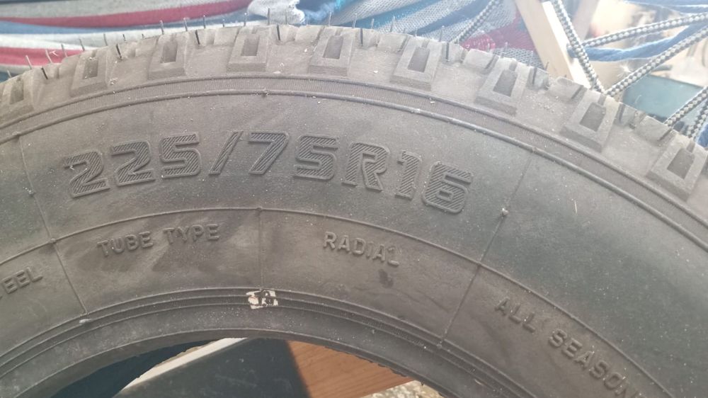 Новая автошина на 225/75R16