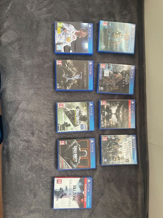 PS4 Slim 1TB (consolă + manetă + jocuri)