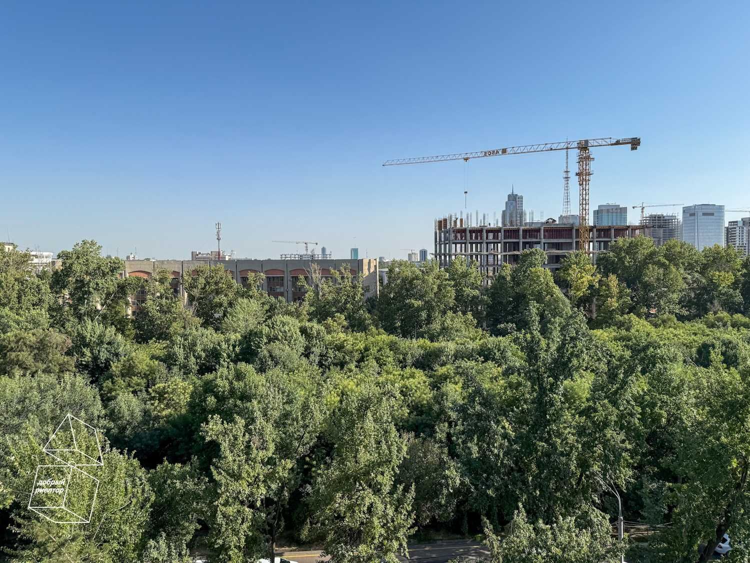 (Добрый) Лабзак 67 м² 3 ком Французская планировка Новый лифт Видовая