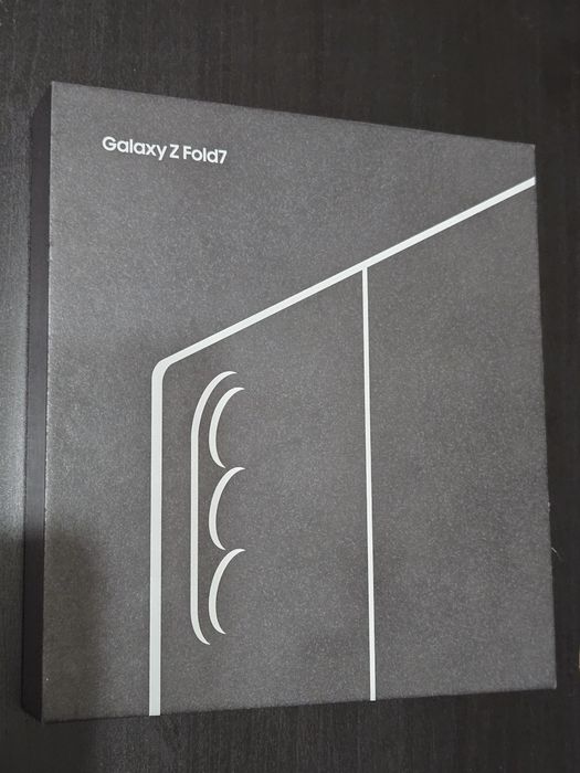 Vand/schimb Samsung Z Fold7 Sigilat
