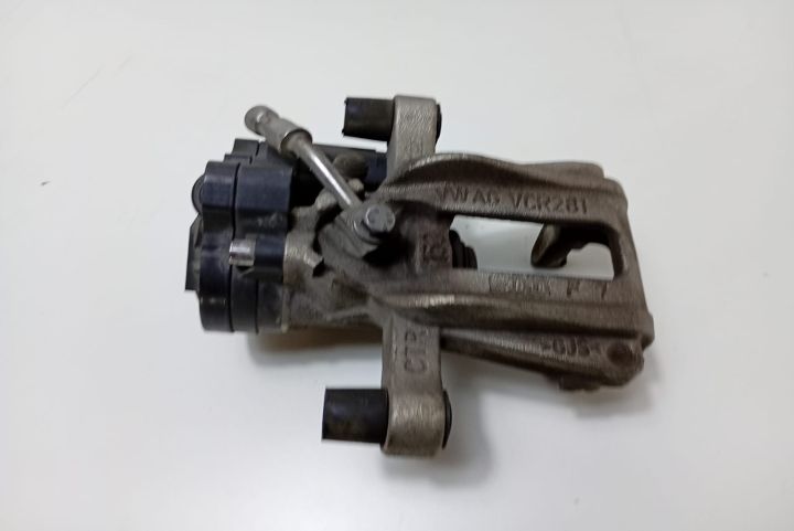 Etrier stanga spate  5R3615405 Audi A3 a 4-a generatie (8Y)