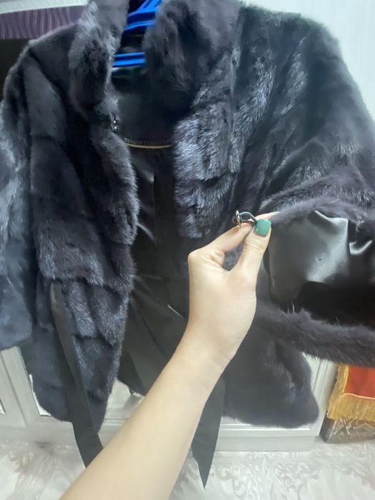 Продам норковую шубу