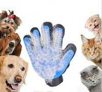 Перчатка для вычёсывания шерсти у собак, кошек и т.д.