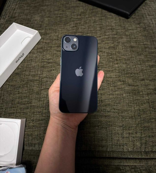 Vand iPhone 13 128GB