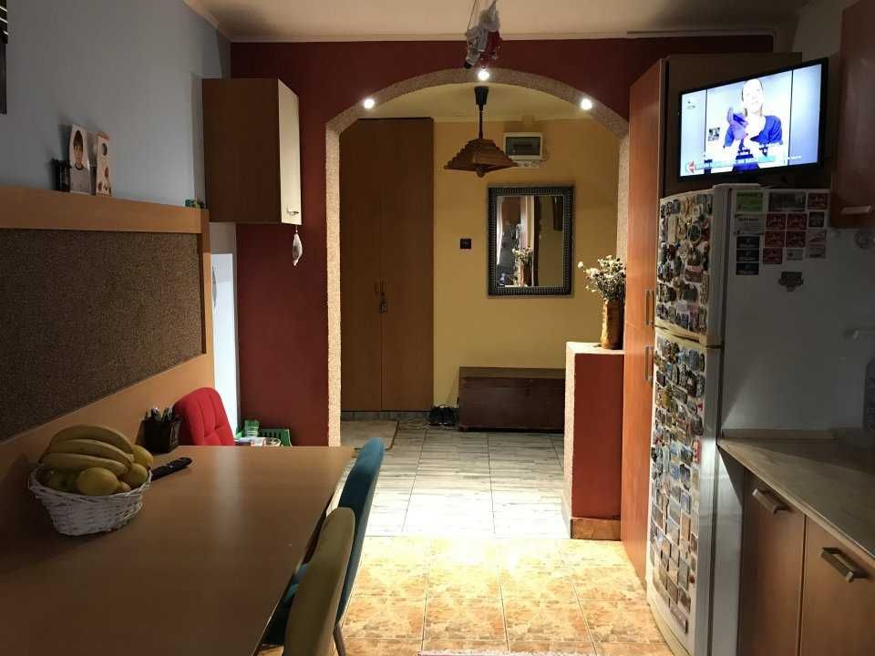 Apartament 4 camere Crangasi