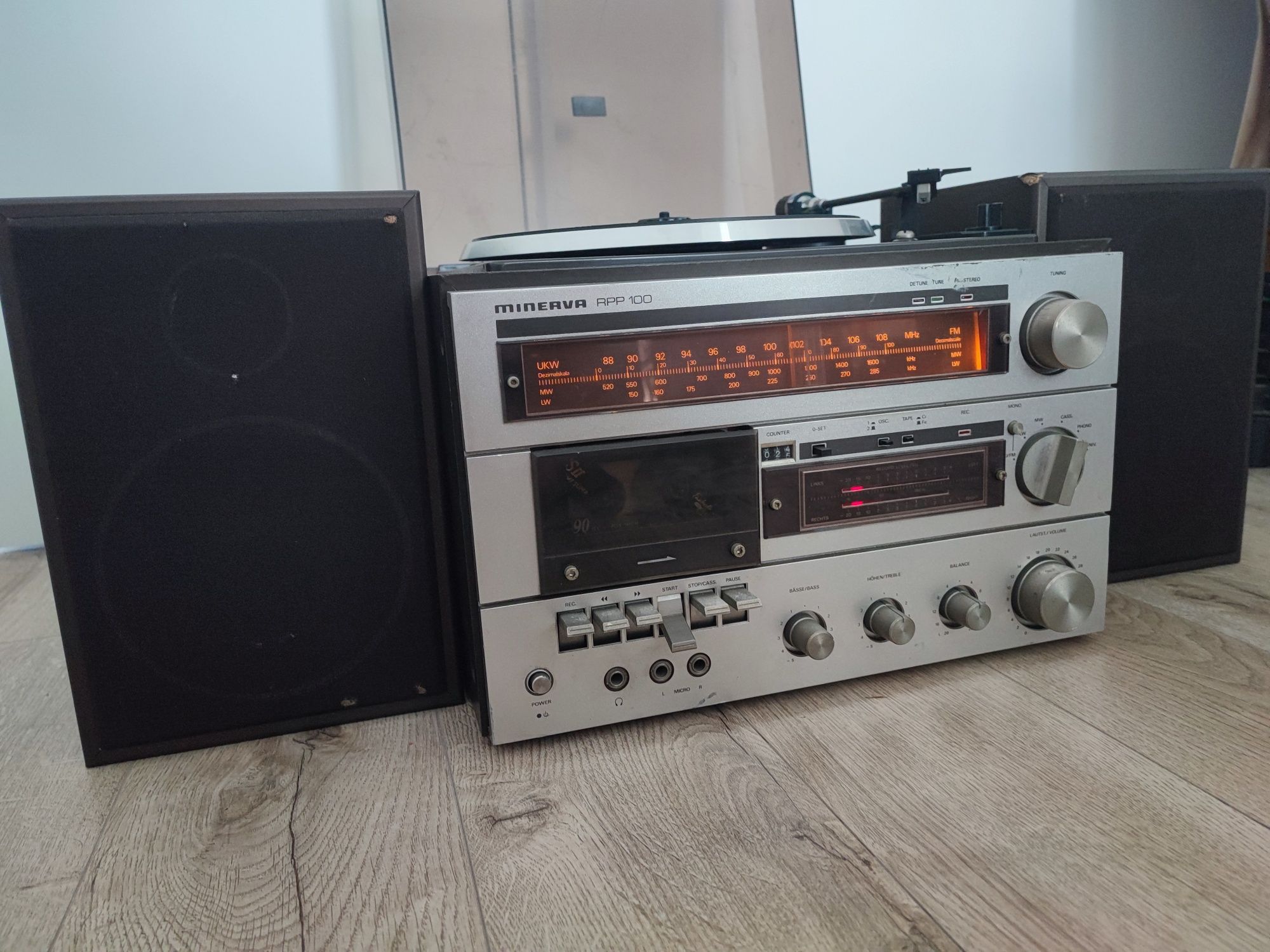 Combina audio Minerva RPP 100 pick up deck radio fara ac