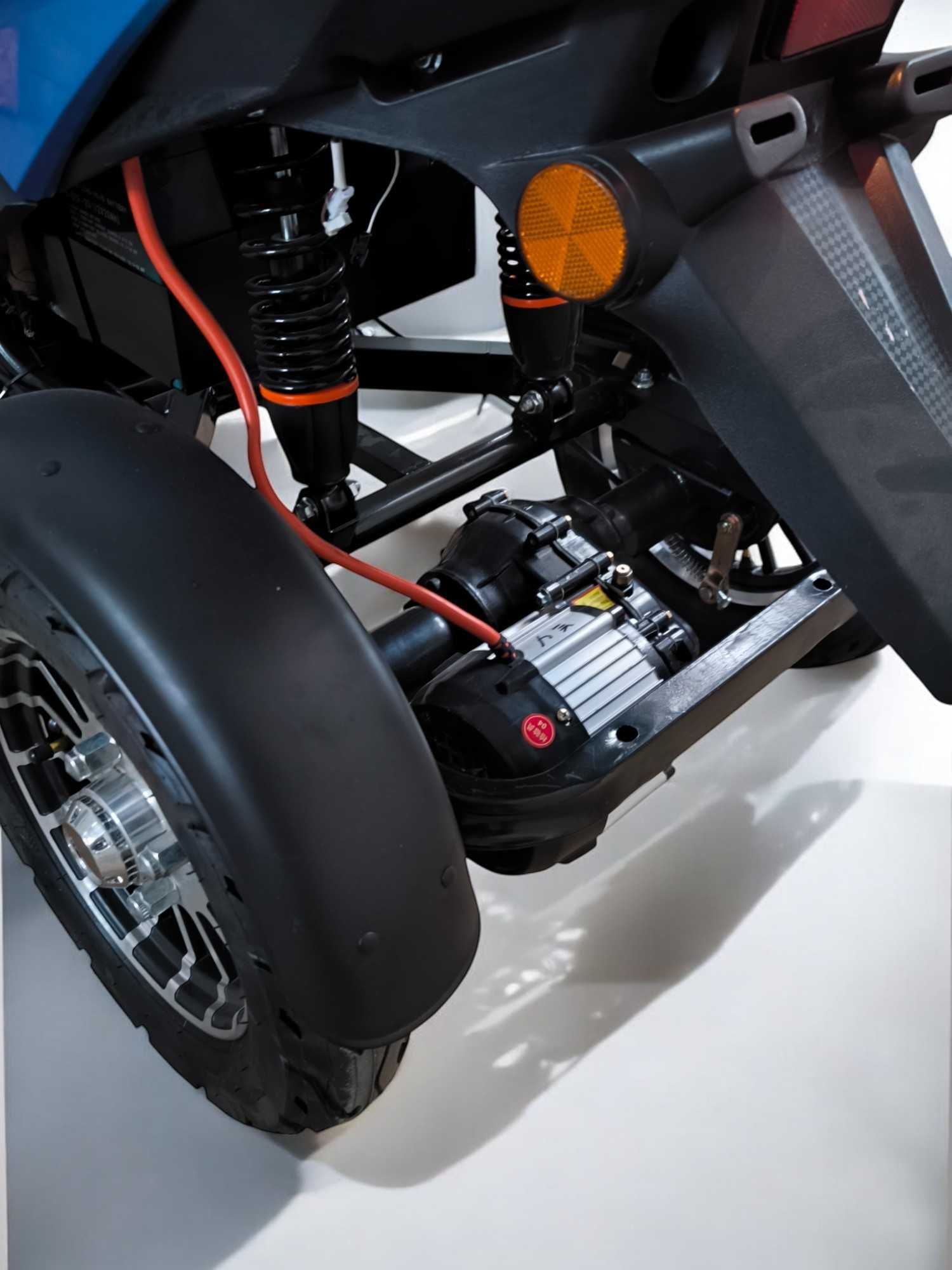 Електрически скутер-триколка Electric Sport 2000W | 60V | 24AH | BLUE