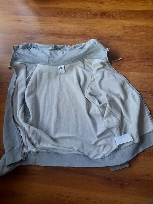 Nike мъжки суичър M- L размер.