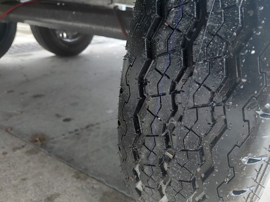 Remorca UNSINN cu prelata - 2000 Kg