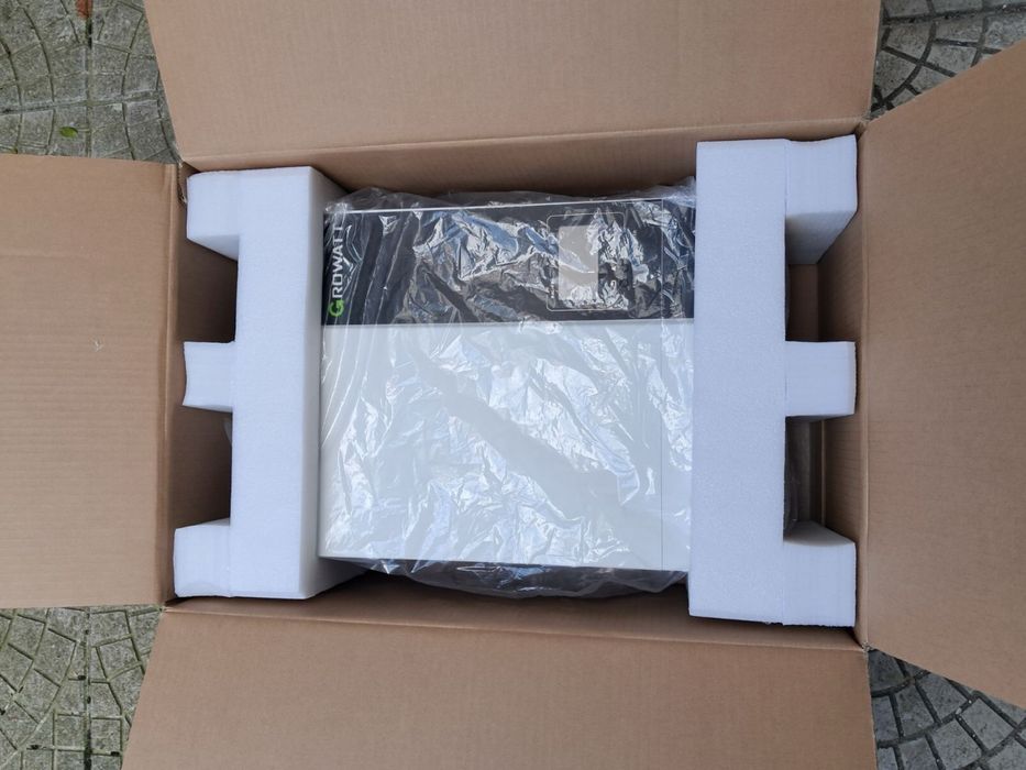 Соларен Инвертор Growatt SPF3500 ES – 3.5 kW