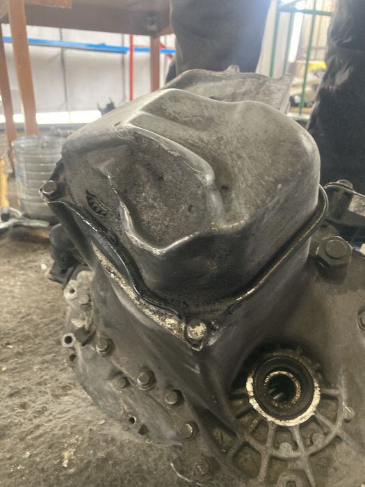 Peugeot 207 1.6i 2010 година 5 скорости Скоростна Кутия