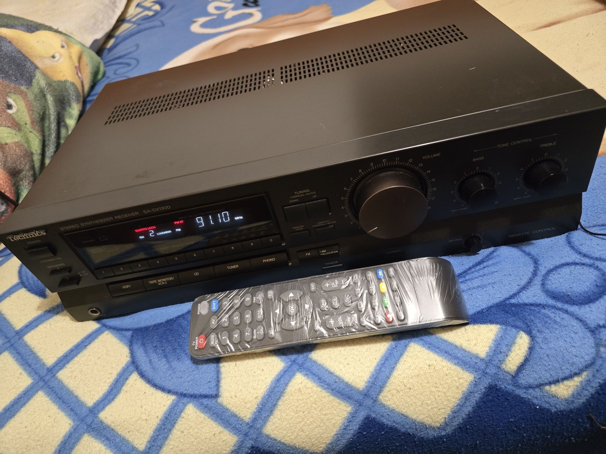 Technics sa-gx130D перфектен цената е крайна с дистанционно комплект