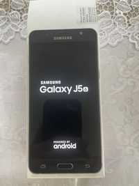 Продам SAMSUNG Galaxy J5 телефон.