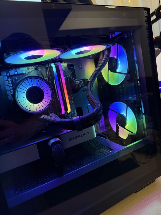 PC Gaming Ryzen 5 5600X RTX3060Ti FE 32GB 500GB SSD AIO Arctic