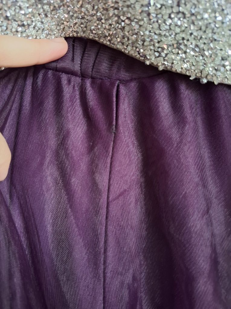 Rochie lungă cu tull - mărimea M