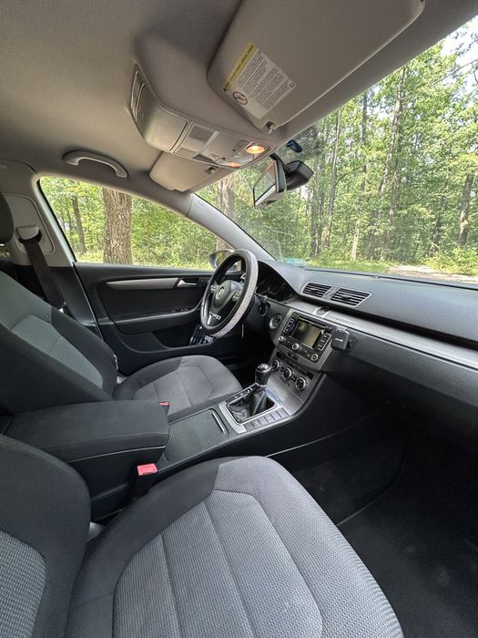 Volkswagen Passat b7  2.0 TDI BlueMotion  2013