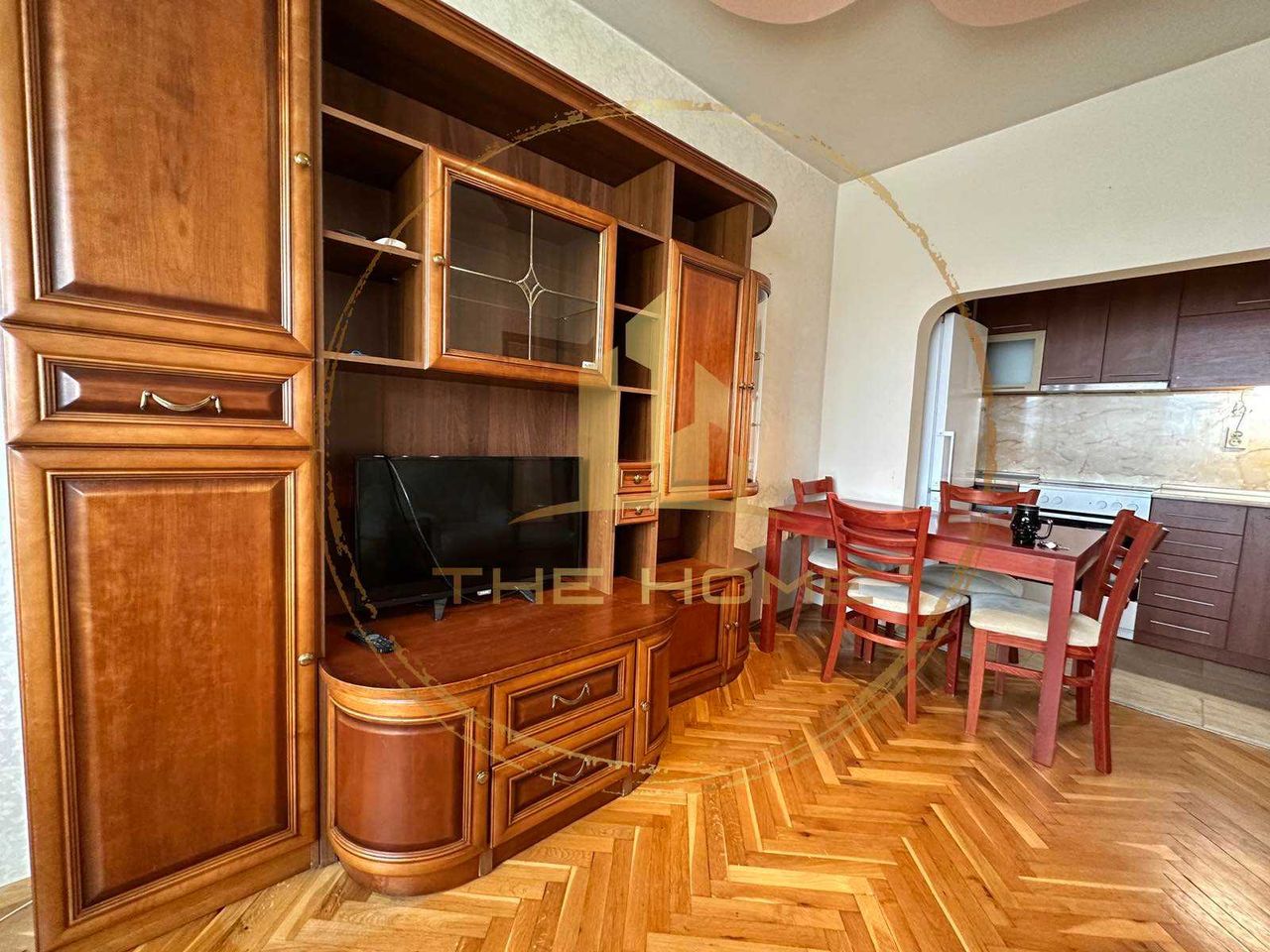 Дава се под наем Двустаен апартамент в Варна, Нептун - 55 кв.м за 375 € - Снимка #3