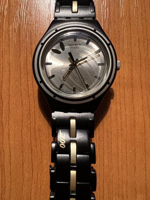 Ceas Swatch 007 Villain Collection