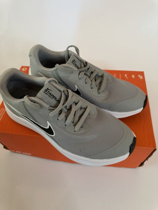 NIKE Star Runner 3 GS Grey