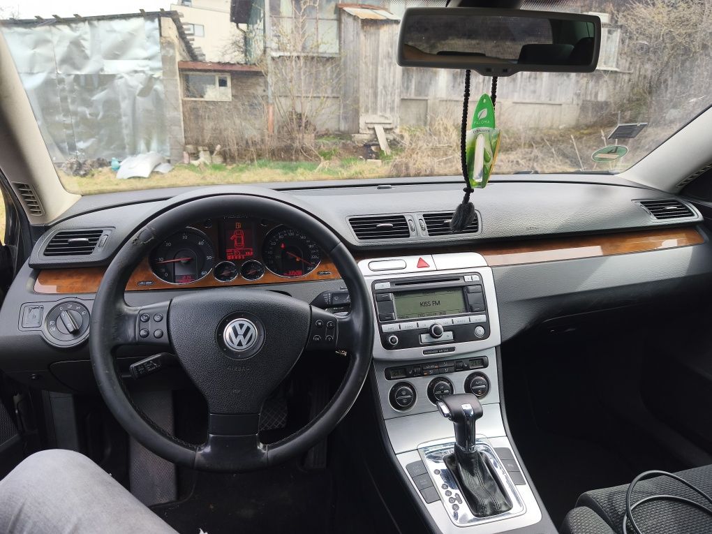 Set trimuri bord scrumieră sertăraș ceasuri bord Volkswagen Passat B6