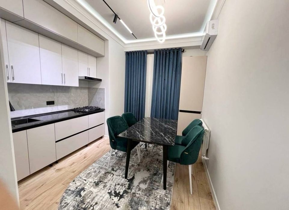 Яккасарой  Шота Руставели  Vegas  Tower