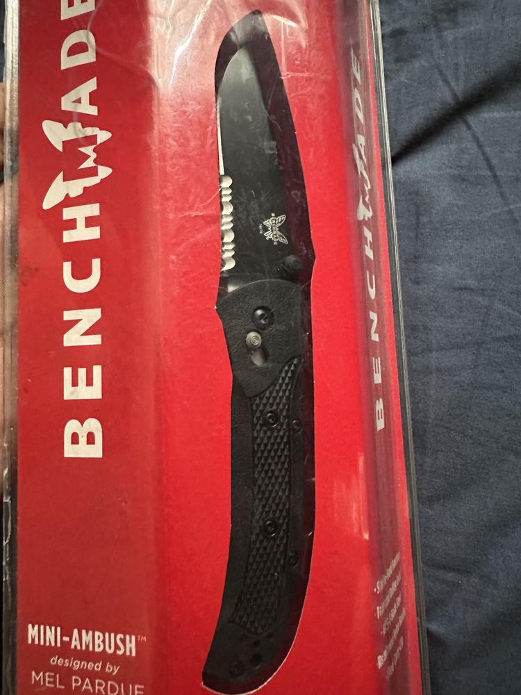 Нож Benchmade model 10210