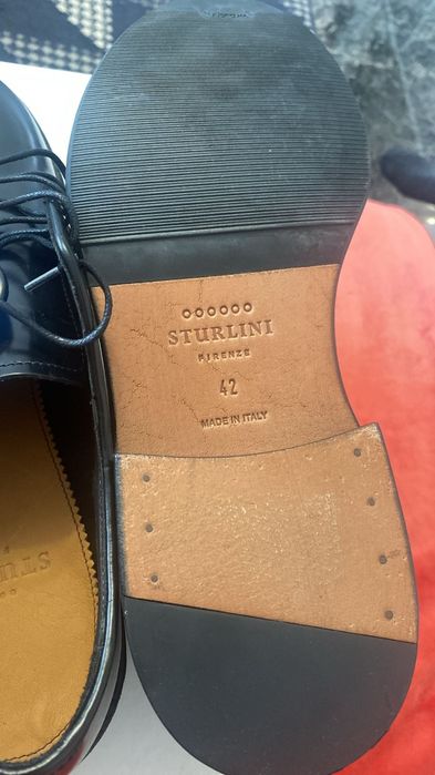 Vând pantofi sturlini nr 42 made in italy