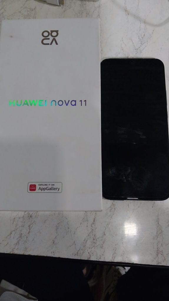 Mobi Huawei nova 11